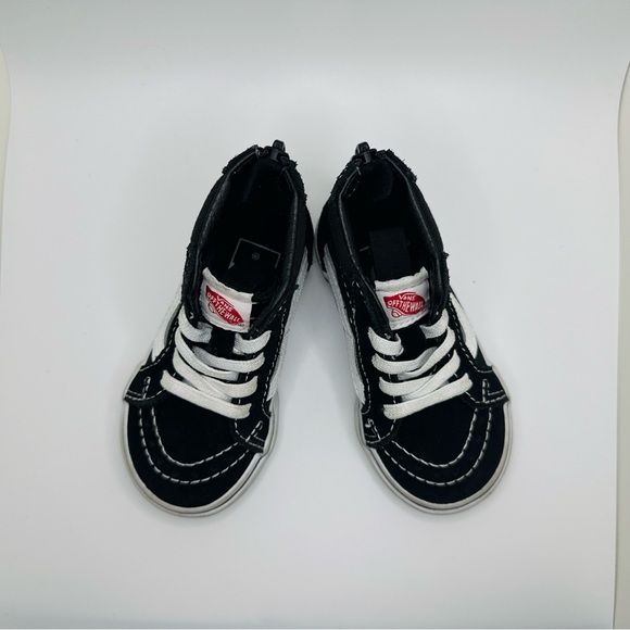 Legendary Sk8-Hi with Zippers for Easy In And Out Black. Size 5.5 - Picture 4 of 7